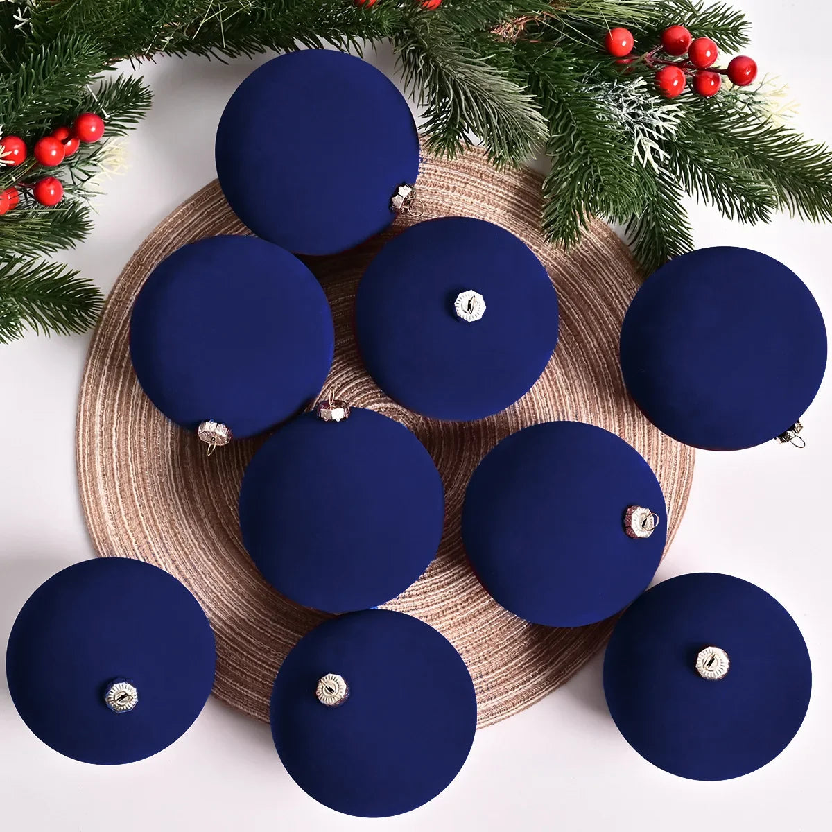 Luxurious Velvet Christmas Ball Ornaments™