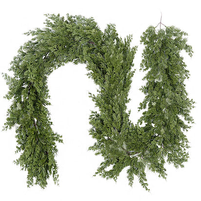 Festive Green Cedar Garland™